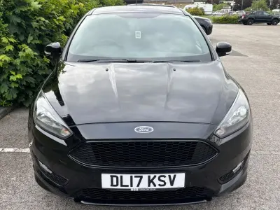 Used Ford Focus ST-Line 120 HP (88 kW) 2017 Black Hatchback