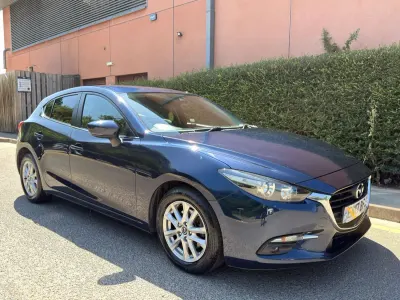 Used Mazda 3 2017 Blue Hatchback