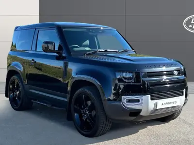 Usado Land Rover Defender SE 249 HP (183 kW) 2023 SUV
