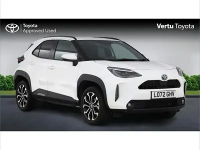 Used Toyota Yaris Cross Design 113 HP (83 kW) 2022 White SUV
