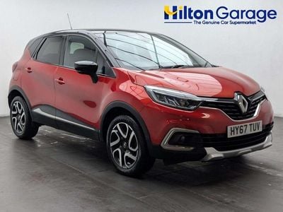 Used Renault Captur Dynamique 120 HP (88 kW) 2018 Red/black SUV