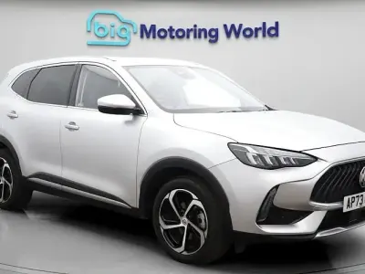 Usado MG HS Trophy 162 HP (119 kW) 2024 Prateado SUV