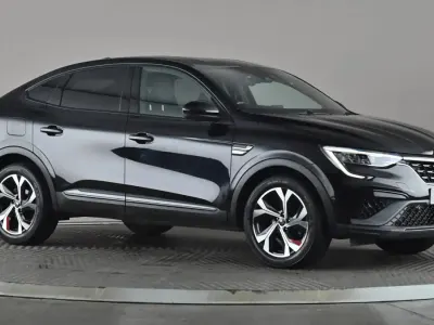 Begagnad Renault Arkana R.S. 142 HK (104 kW) 2022 Svart SUV