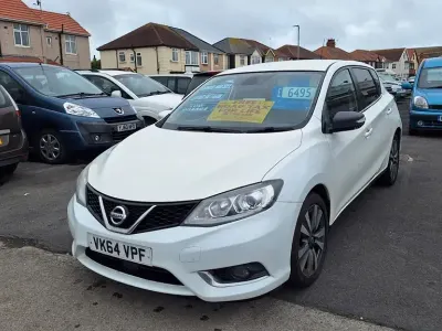 Used Nissan Pulsar Tekna 110 HP (80 kW) 2014 White Hatchback