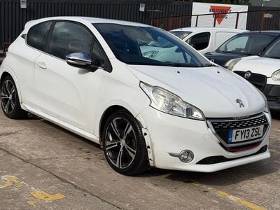 Gebraucht Peugeot 208 Active 2013 Weiß Kleinwagen