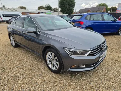 Used VW Passat Business 120 HP (88 kW) 2015 Grey Sedan