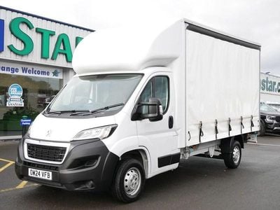 White Used 2024 Peugeot Boxer Van | £33,689