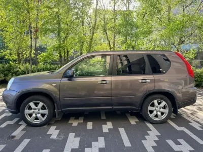 Używany Nissan X-Trail 2009 Szary SUV