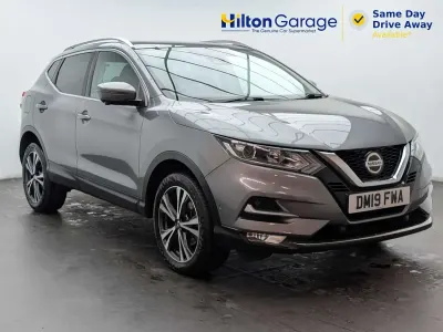 Used Nissan Qashqai N-Connecta 140 HP (102 kW) 2019 Grey SUV