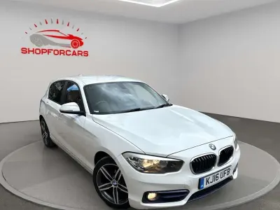 Used BMW 118 Sport Line 136 HP (100 kW) 2016 White Hatchback