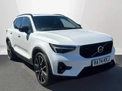 Begagnad Volvo XC40 Ultra 2025 Vit SUV
