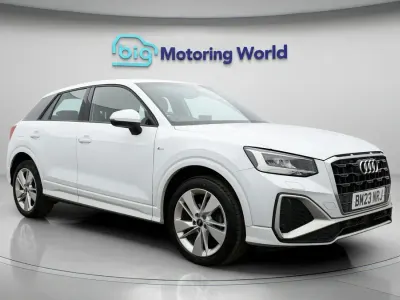 Used Audi Q2 S-Line 150 HP (110 kW) 2023 White SUV