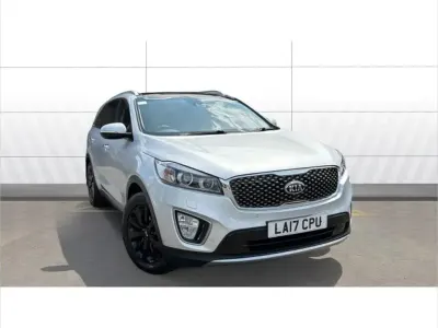 Used Kia Sorento 200 HP (147 kW) 2017 Silver SUV
