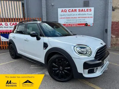 Used Mini Cooper D 150 HP (110 kW) 2017 White Hatchback