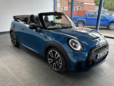 Używany Mini Cooper S Cabriolet Sport 2023 Niebieski Kabriolet