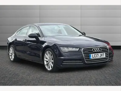Used Audi A7 Advanced 272 HP (200 kW) 2017 Blue Hatchback