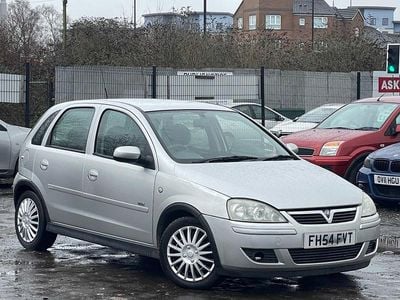 Used Vauxhall Corsa Design Edition 2005 Silver Hatchback