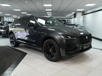 Usado Jaguar F-Pace R-Dynamic 2023 Cinzento SUV