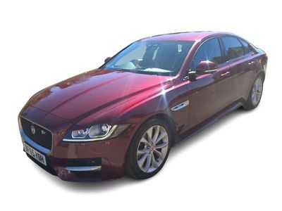 Used Jaguar XF R-Sport 180 HP (132 kW) 2016 Red Sedan