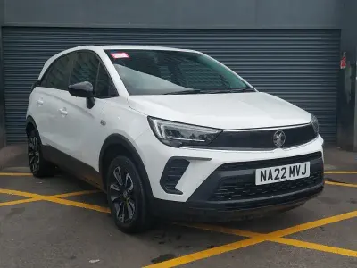 Used Vauxhall Crossland Design Edition 2022 White SUV