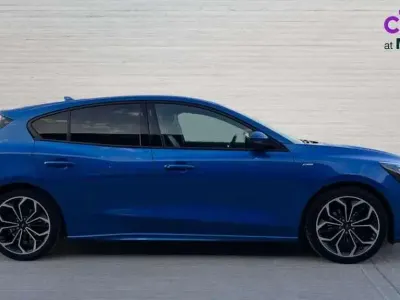 Used Ford Focus ST-Line X 125 HP (91 kW) 2019 Blue Hatchback