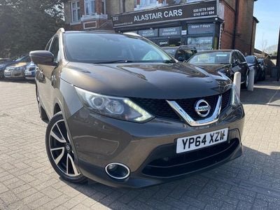 Used Nissan Qashqai Tekna 115 HP (84 kW) 2014 Beige SUV