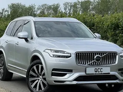 Usado Volvo XC90 Inscription 390 CV (286 kW) 2020 Plateado SUV