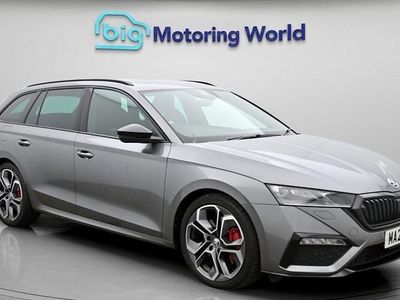 Used Skoda Octavia vRS 245 HP (180 kW) 2024 Grey Estate
