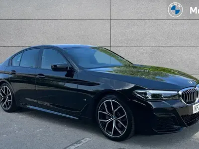 Usado BMW 520 M Sport 190 CV (139 kW) 2023 Negro