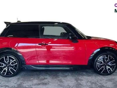 Used Mini Cooper S Hatch 201 HP (147 kW) 2024 Red Hatchback