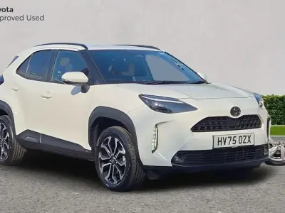 Used Toyota Yaris Cross Design 116 HP (85 kW) 2025 White SUV