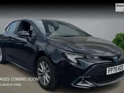 Used Toyota Corolla 196 HP (144 kW) 2025 Black Hatchback