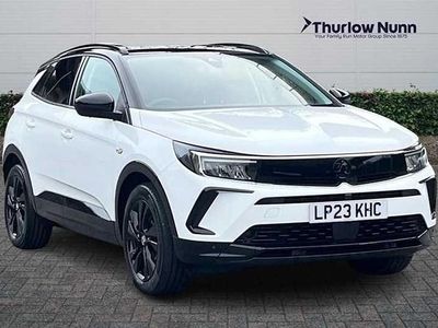 Used Vauxhall Grandland X S 130 HP (95 kW) 2023 Arctic white SUV