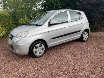 Used Kia Picanto 64 HP (47 kW) 2009 Silver Hatchback