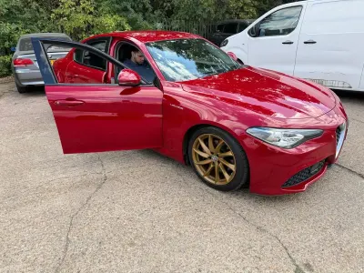 Used Alfa Romeo Giulia Veloce 280 HP (205 kW) 2017 Red Sedan