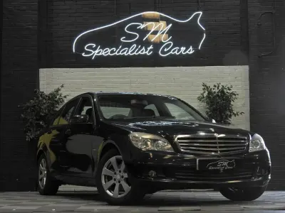 Used Mercedes C180 SE 156 HP (114 kW) 2010 Black Sedan