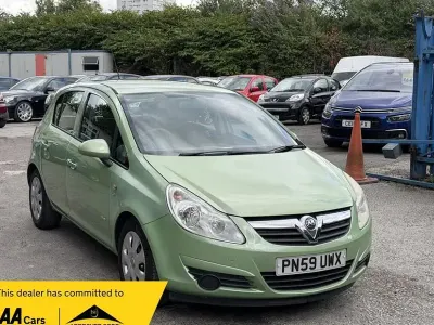 Used Vauxhall Corsa Club 90 HP (66 kW) 2009 Green Hatchback
