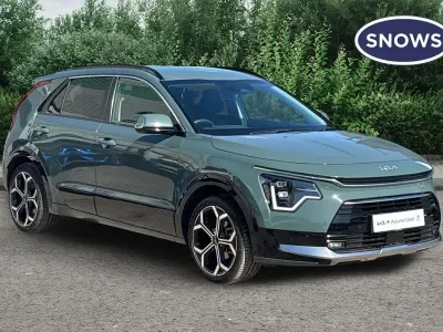 Used Kia Niro 139 HP (102 kW) 2023 Green SUV