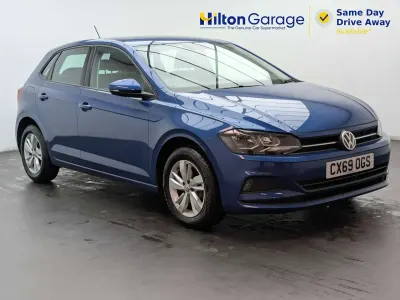Used VW Polo SE 95 HP (69 kW) 2019 Blue Hatchback