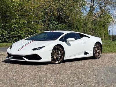 Used Lamborghini Huracán 610 HP (448 kW) 2015 White Coupe