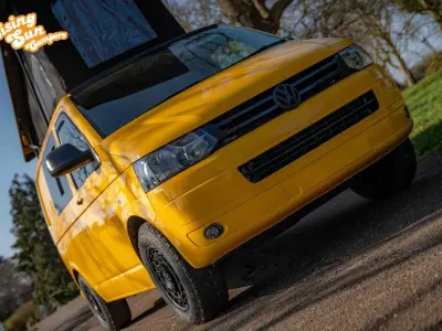 Used VW T5 138 HP (101 kW) 2015 Yellow Van