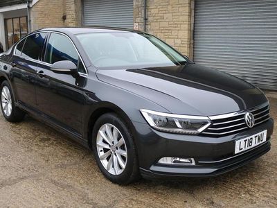 Used VW Passat Business 150 HP (110 kW) 2018 Grey Sedan