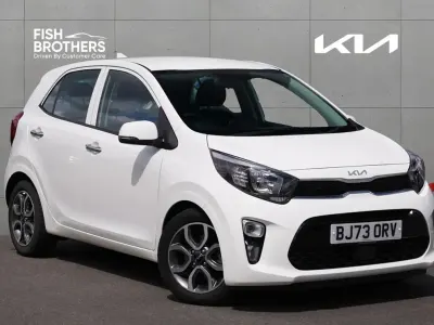 Used Kia Picanto 65 HP (47 kW) 2023 White Hatchback