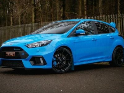 Used Ford Focus RS 380 HP (279 kW) 2016 Blue Hatchback