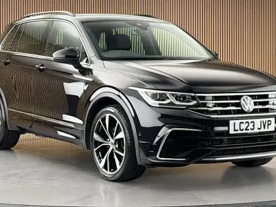 Used VW Tiguan R-line 150 HP (110 kW) 2023 Black SUV