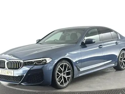 Używany BMW 520 M Sport 190 KM (139 kW) 2022 Niebieski Sedan/Limuzyna