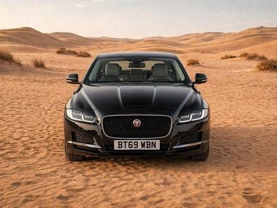 Second-hand Jaguar XF Portfolio 163 CP (119 kW) 2019 Negru Berlinǎ