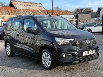 Black Used 2019 Vauxhall Combo MPV | £10,499 (Fair price)