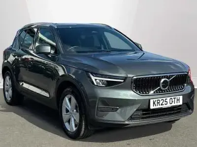 Used Volvo XC40 Core 161 HP (118 kW) 2026 SUV