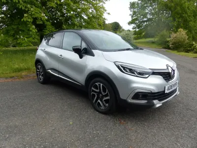 Begagnad Renault Captur Dynamique 90 HK (66 kW) 2018 Svart SUV